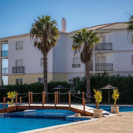 B33 - Praia Do Vau Apartment Портиман Экстерьер фото